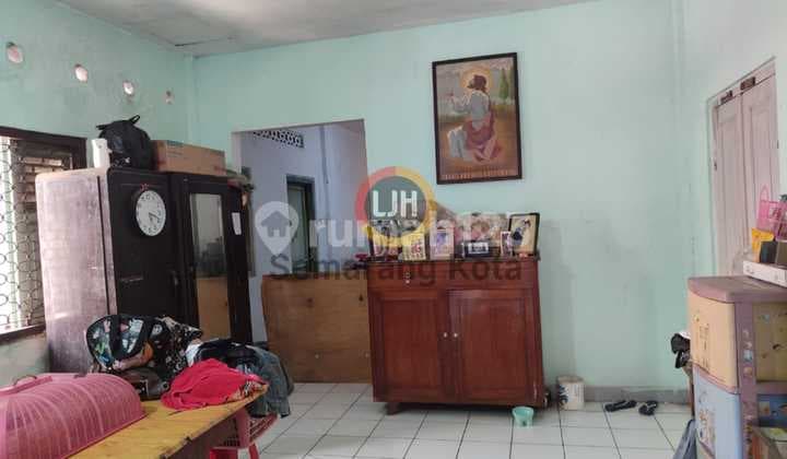 Rumah di Jalan Krakatau