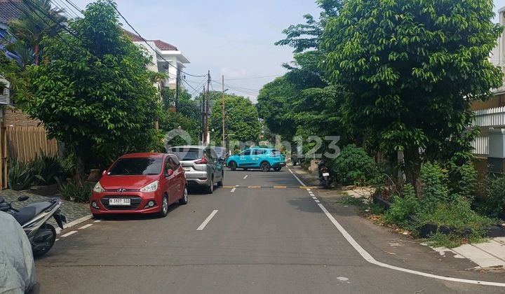 Tanah Hook Jalan Lebar Cocok untuk Investasi