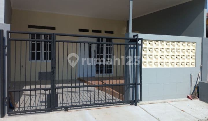 Dijual Rumah Luas Bebas Banjir Taman Harapan Baru