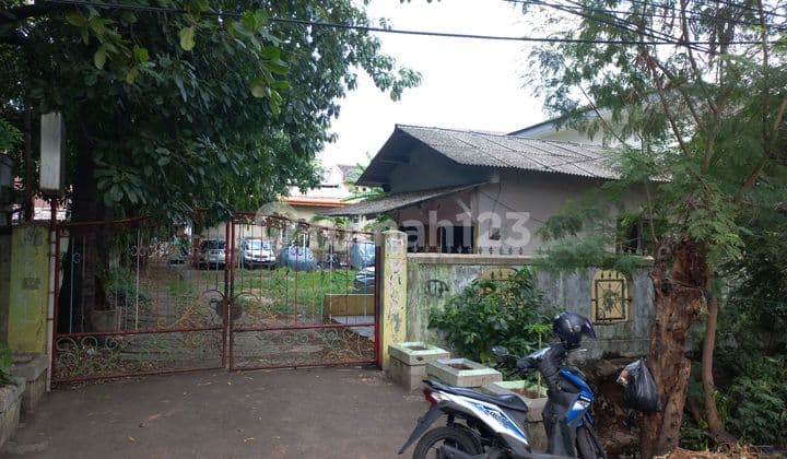 Dijual Rumah Tanah Luas Klender Jakarta Timur