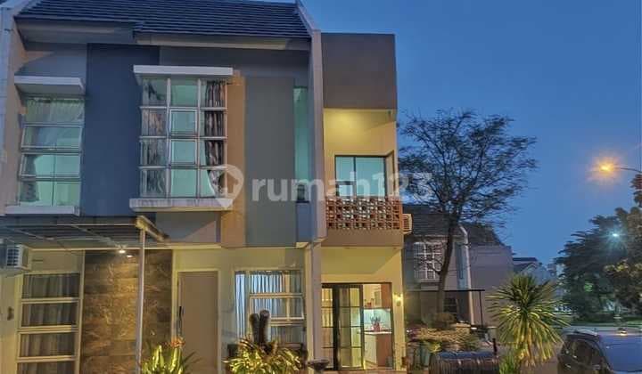 House with Feng Shui in Prime Condition for Sale in Grand Wisata Bekasi