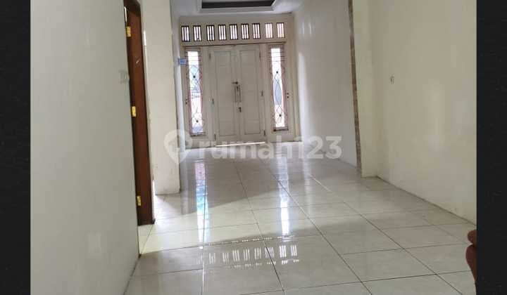 Land Price: Must be verified further via live chat or phone call for accuracy\n\n**Dijual** | **Freehold** | **2 Floors** | **Land Area: 155 m²** | **Building Area: 146 m²** | **Bedrooms: 4** | **Bathrooms: 3** | **Electricity: 1,300 VA**