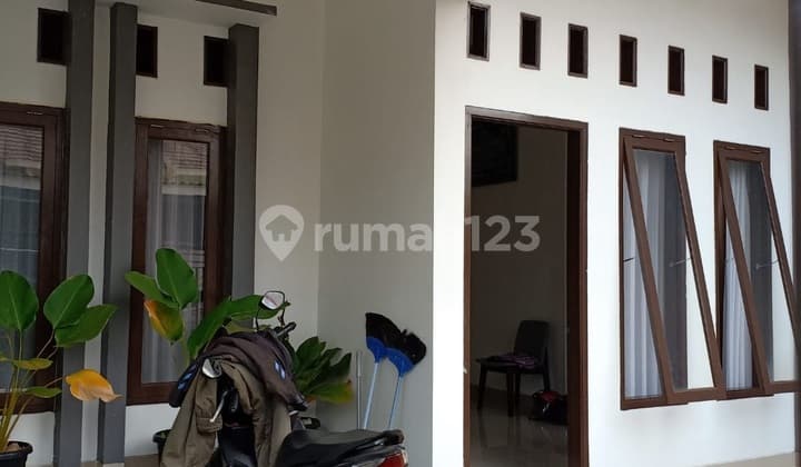 Rumah Minimalis 2 Lantai Shm Di Kemang Bogor