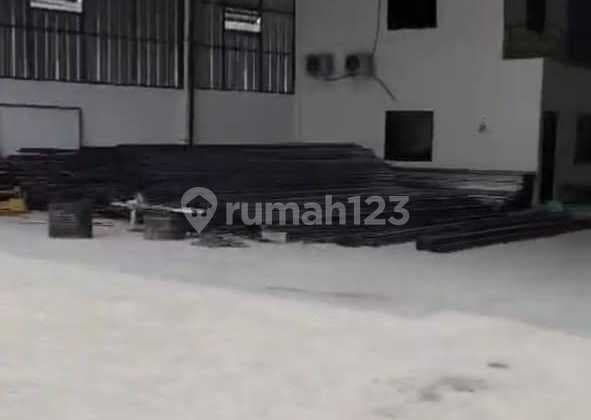 Pasar Kemis Warehouse, land area 443, building area 430, 20-foot container, price 4.5 billion