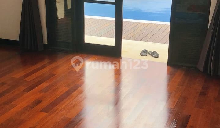 Near New Huge Luxury Villa With High Quality Furnishings