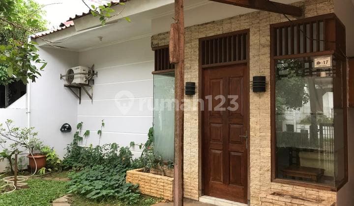 Rumah Disewakan 2 Lantai Dekat Pintu Tol Limo Depok