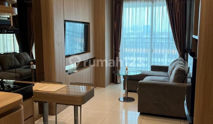 For Sale and For Rent 1Br Fully Renovated with Interior Apartment Thamrin Executive Residence