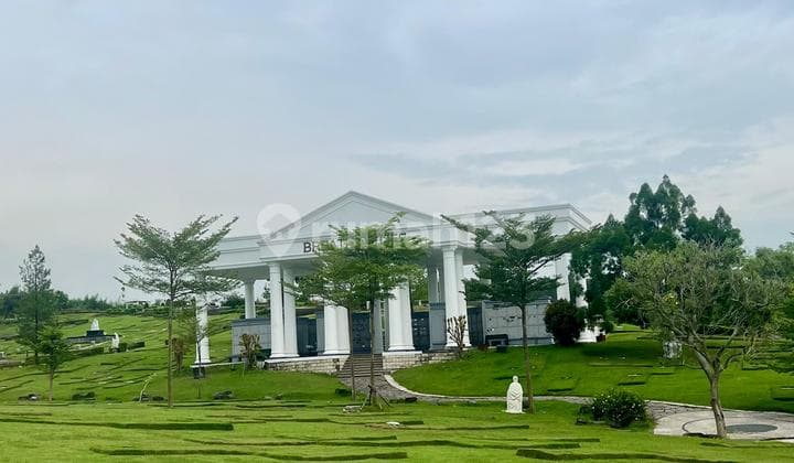San Diego Hills Cemetery in West Karawang
