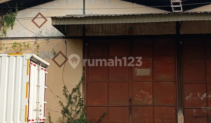 Mutiara Margomulyo Indah Warehouse, Already Elevated, Flood-Free
