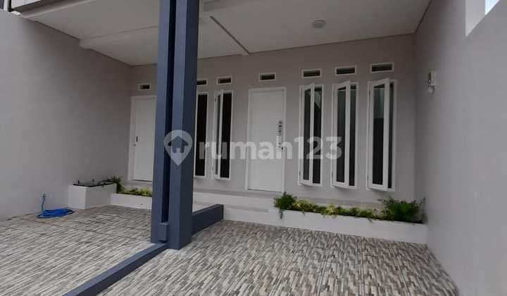 Rumah 2 lantai area cigadung udara sejuk bandung utara ada view