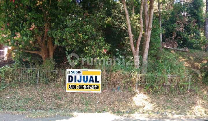 Tanah Model Upslope Di Cluster Graha Kusuma Area Dago Resort