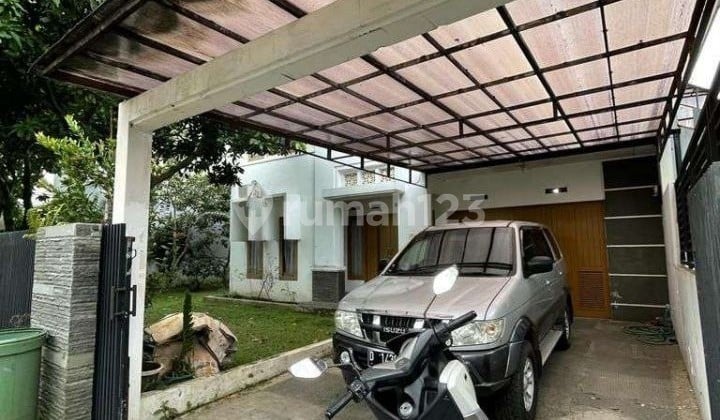 Rumah Lux 2 Lantai Furnish Setrategis Di Komplek Buahbatu Regency