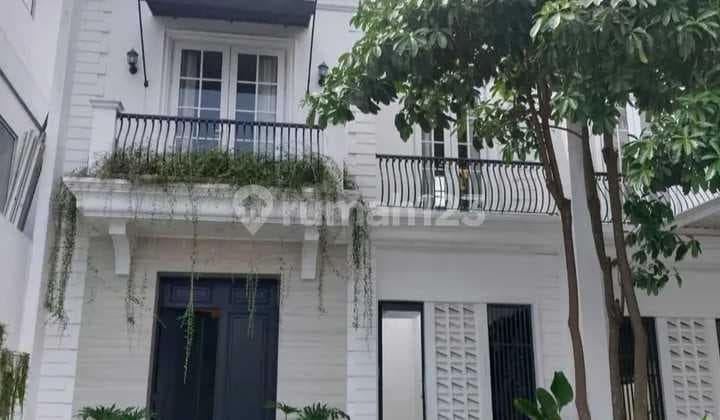Dijual Rumah Eksklusif di Rempoa, Ciputat - Tangerang Selatan | Sisa 2 Unit, Private Pool & Smart Home System