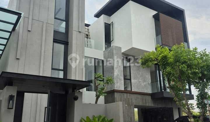 Alc Dijual Rumah Mewah di Citraland Cluster Waterfront Citraland