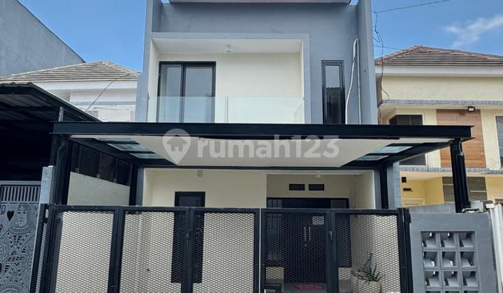 Adi Dijual Rumah Super Bagus di Gunung Anyar