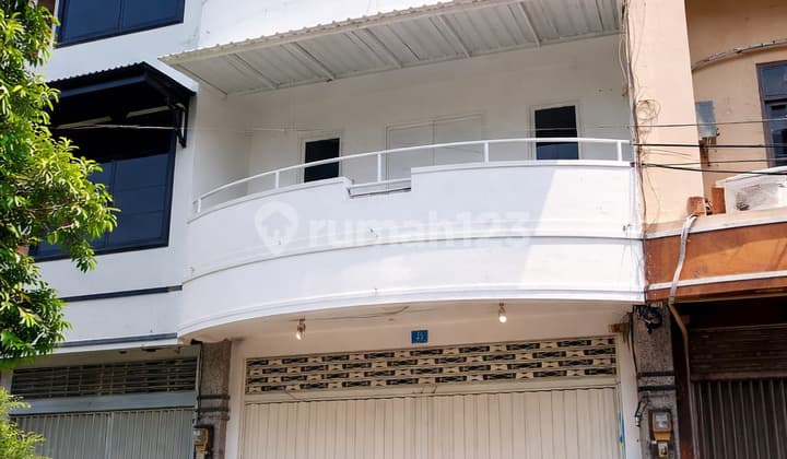 Nes Disewakan Ruko di Raya Klampis Siap Pakai untuk Usaha