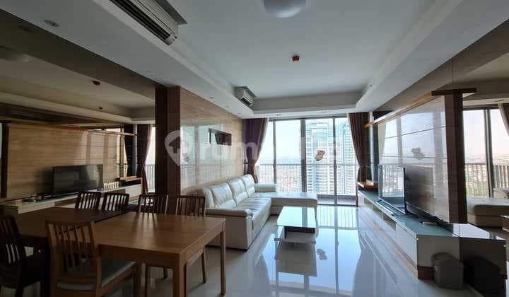 Disewakan Apartemen St. Moritz 2BR 107M Furnish Kembangan Jakarta Barat