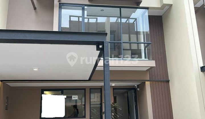 Dijual Rumah Kawasan Tabebuya Bsd Dijual dengan Kondisi Full Furnish