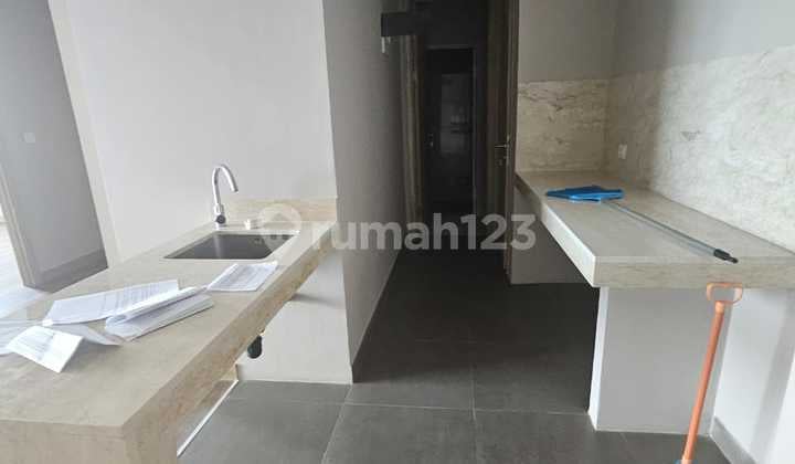 Disewa Semi furnish Apartement Holland Village tower 1 Cempaka Putih
