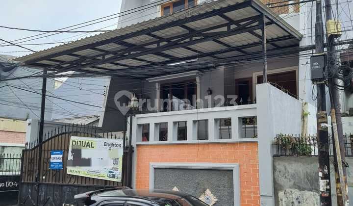 Dijual Rumah 3 Lantai Ukuran 8 X 18m Hadap Utara 5 Kt + 1 Shm Bangunan Kokoh