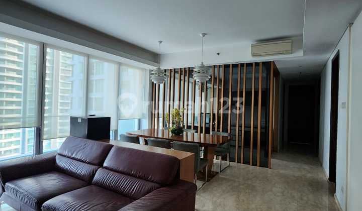 Disewa Apartemen St. MORITZ TOWER AMBASADOR Kembangan Jakarta Barat LUAS 57m