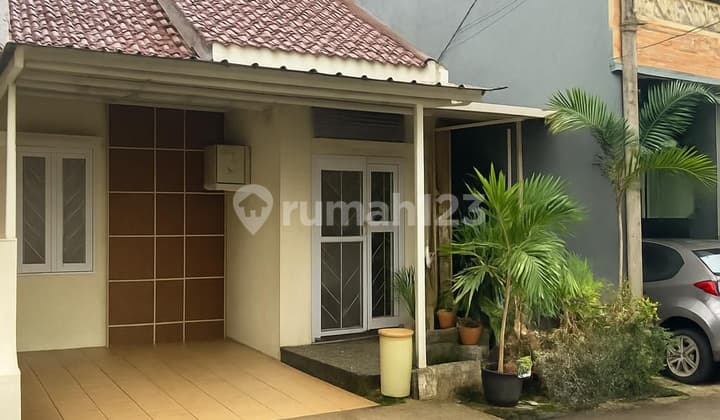 Dijual Cepat - Rumah Full Furnished, Depan Tol Pamulang