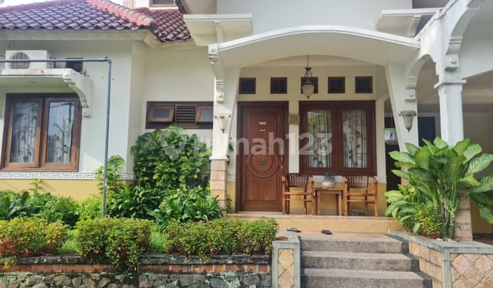 Dijual - Rumah Hook Full Furnished di Area Sukmajaya, Depok
