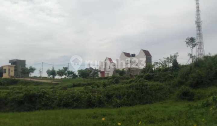 Land for Sale in Wagir Malang, 3,405 m² Cheap