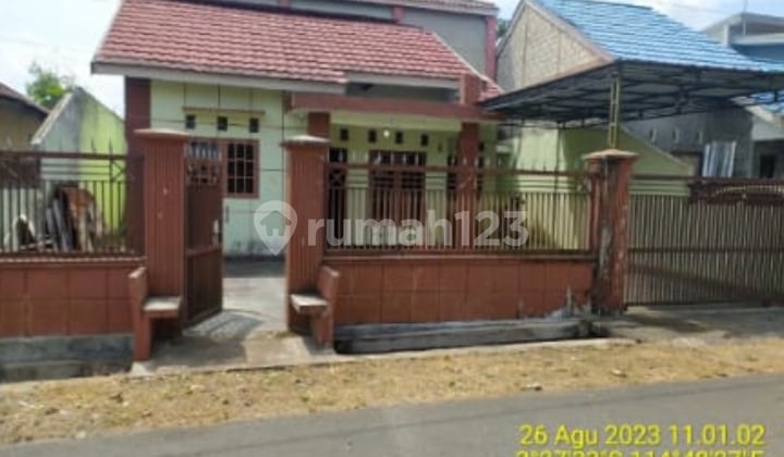 For Sale - 2-Storey Strategic House in Citra Palm Permai Area