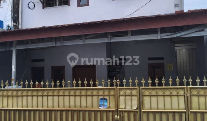 Dijual Rumah Kost Strategis - Sukaluyu, Bandung