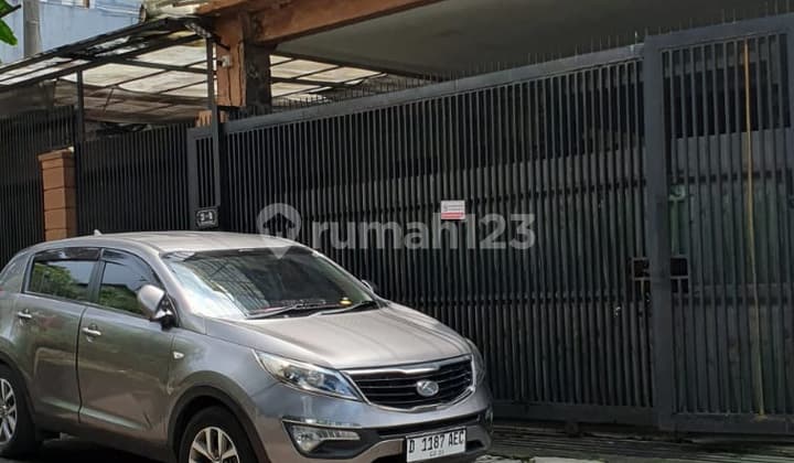 Dijual Rumah Luas 7 Kamar - Sukajadi, Bandung Utara