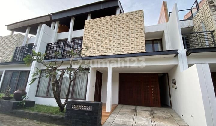 Gold Investment! Kuta Ardenia House Near the Beach