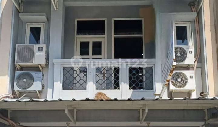 Dijual - Ruko Mewah Siap Pakai di Area Singgasana, Bandung