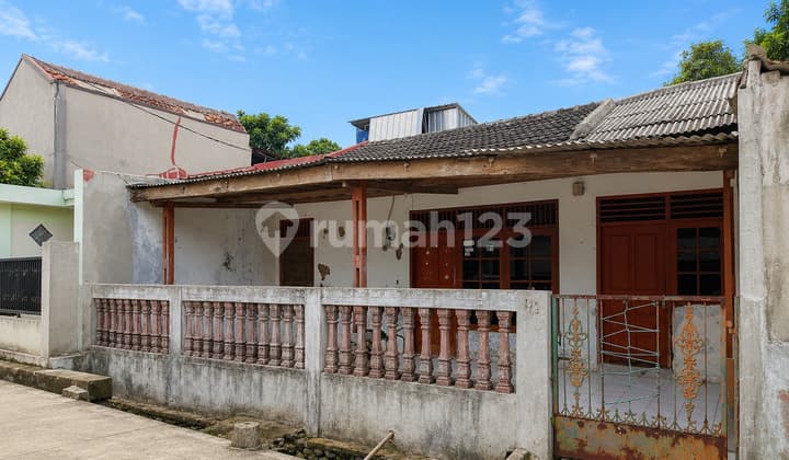 Strategic Minimalist House in Pancoran Mas, Depok