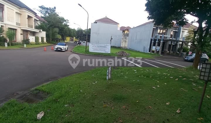 Premium Plot in Hook, Legenda Wisata Cibubur