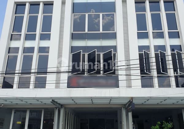 For Rent: 4-Story Building on Jln Pakuningratan, Office/Clinic/Business