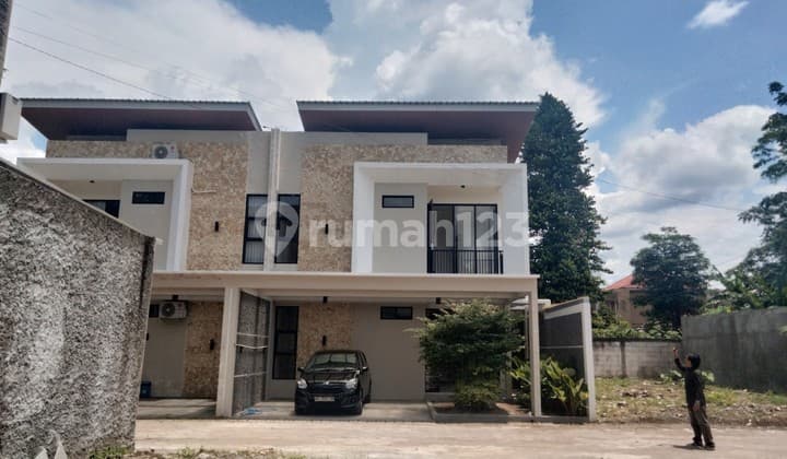 Ready-to-Occupy 2-Story House Near UII Campus Ngemplak Sleman