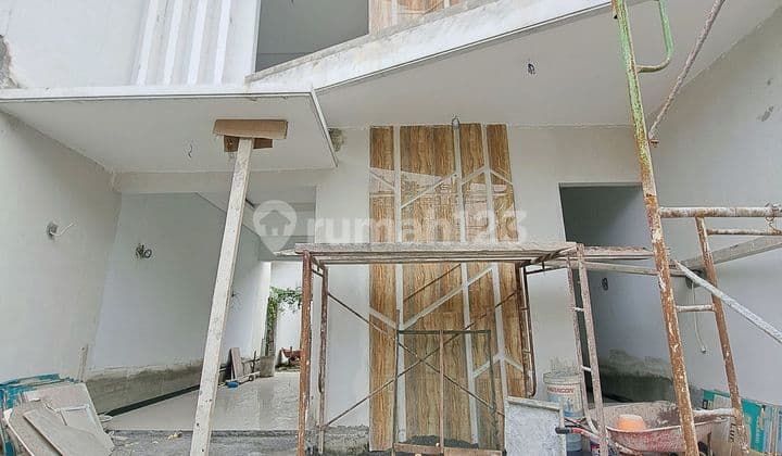 Rumah Dekat Juanda 2 Lantai di Sidoarjo Damarsi