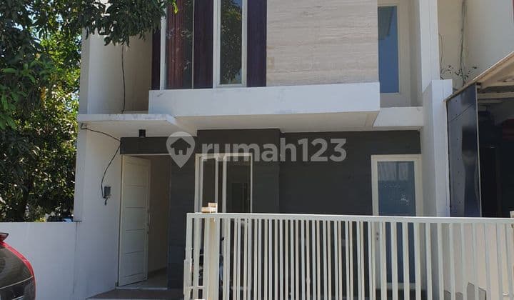 Rumah Siap Huni Rungkut Asri Tengah Surabaya Timur