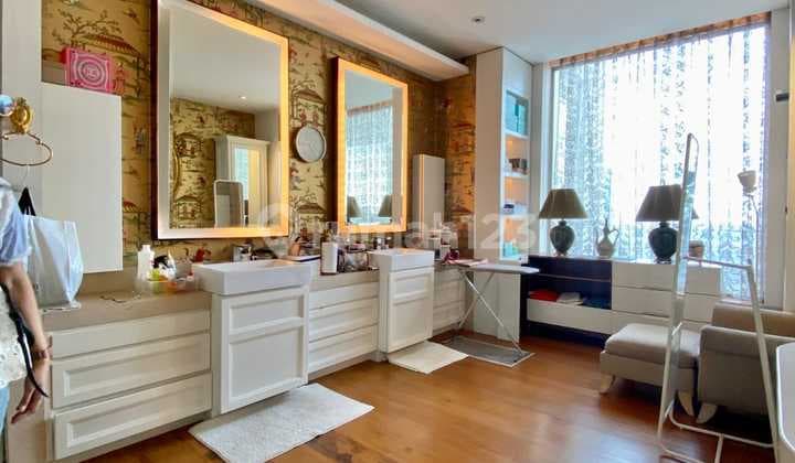 For Sale: The Residence At Dharmawangsa Apartment, Kebayoran Baru