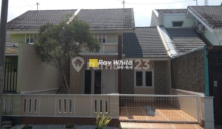 Disewakan Rumah Siap Huni Solo Baru Grogol Gedangan