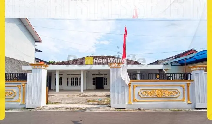 Sold Classic Modern House with Large Jaten Area on Dempo Street, Palur Plaza.