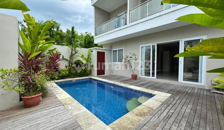 For Sale 3 BR Brand New Villa In Munggu