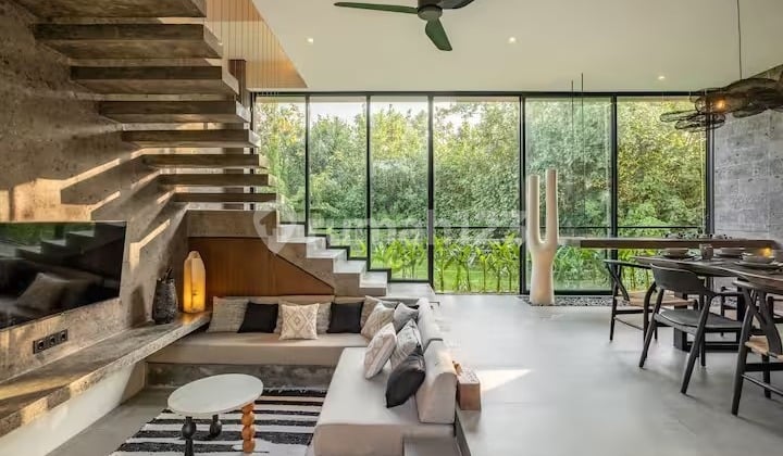 Ultra-Modern 3BR Villa with Private Pool in Canggu (Sale or Lease)