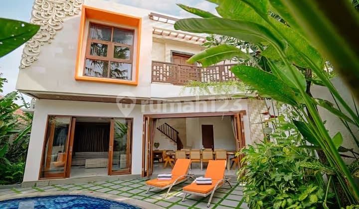 20-Year Lease Spacious 3BR Family Villa with Unique Pool in Prime Beachside Sanur