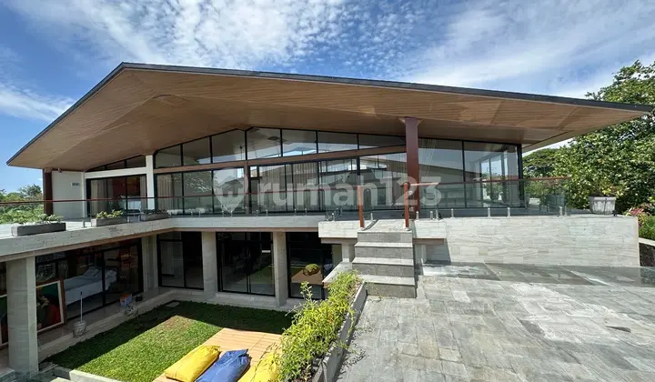 Modern Freehold Villa in Prime Sanur Location