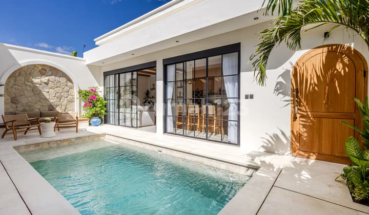 2 Bedrooms Villa for Sale in Balangan