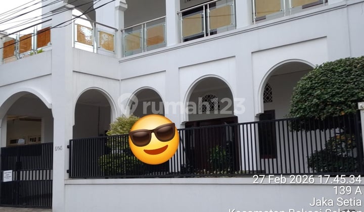 Rumah Besar 2 Lantai Bekasi Selatan