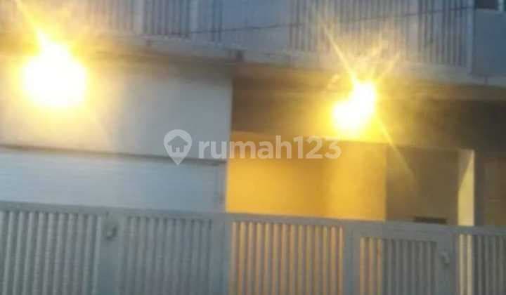 Dijual/Disewakan Rumah Jalan Kramat Pulo Senen Jakarta Pusat