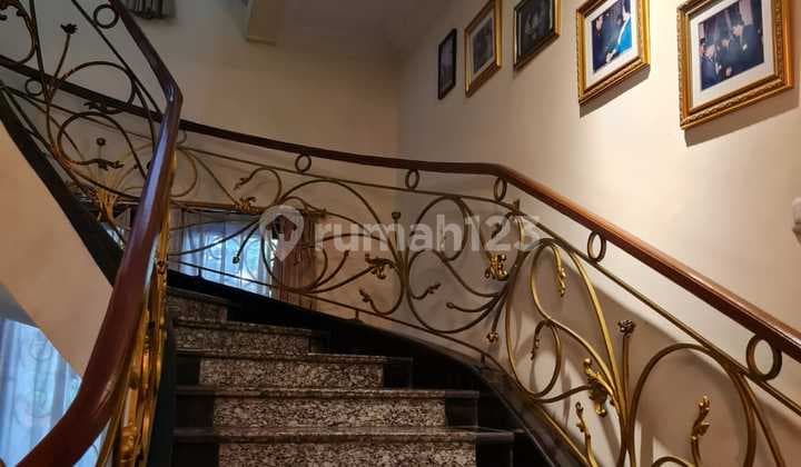 Dijual/disewakan Rumah 2 Lt, Rawamangun